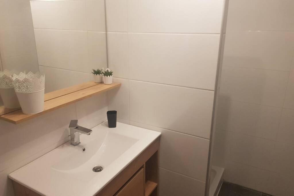 Petite Maison Au Calme Apartment Macey  Ngoại thất bức ảnh