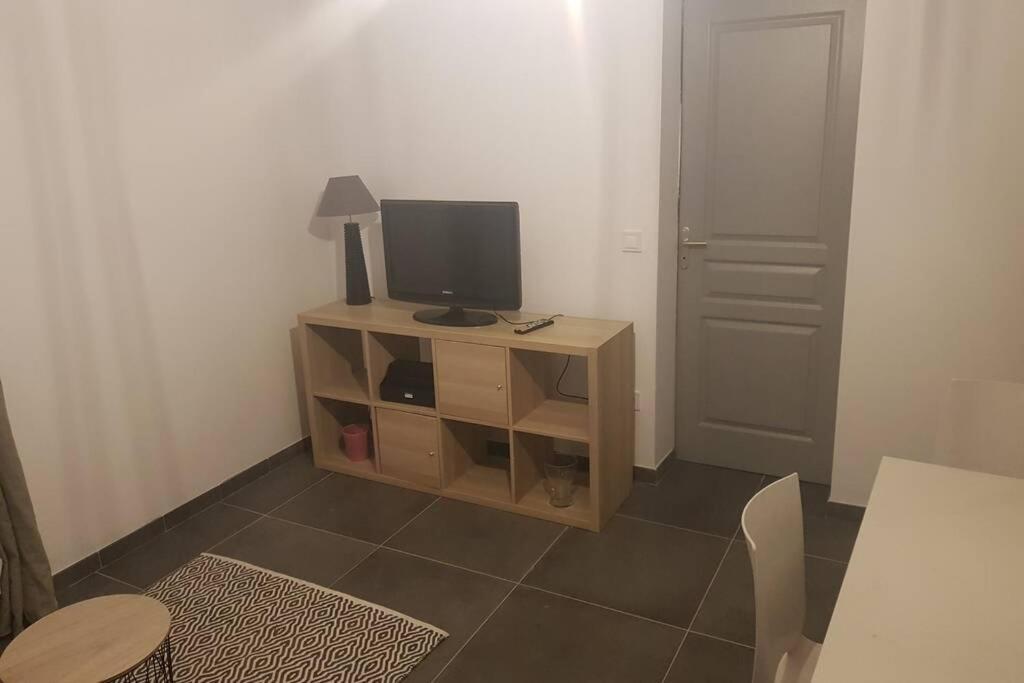 Petite Maison Au Calme Apartment Macey  Ngoại thất bức ảnh